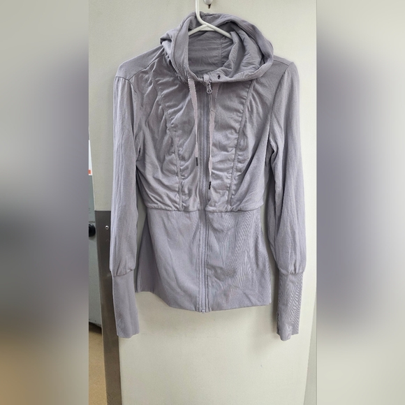 Lululemon Reversible Jacket - Picture 10 of 16